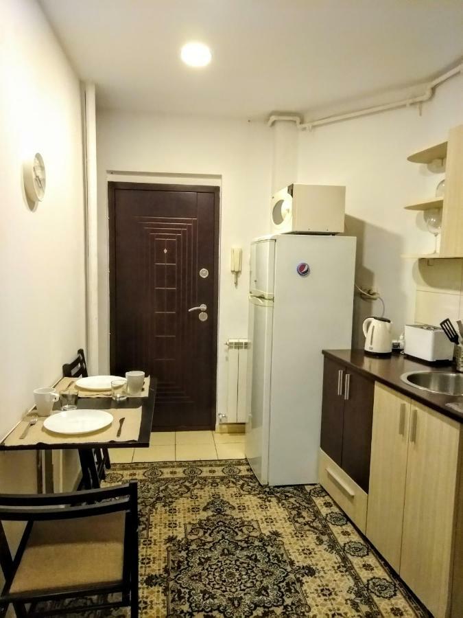 Cozy Downtown Oasis Apartment Bucharest Exterior photo